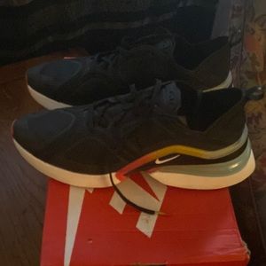 Women’s Nike Air Max 270 XX